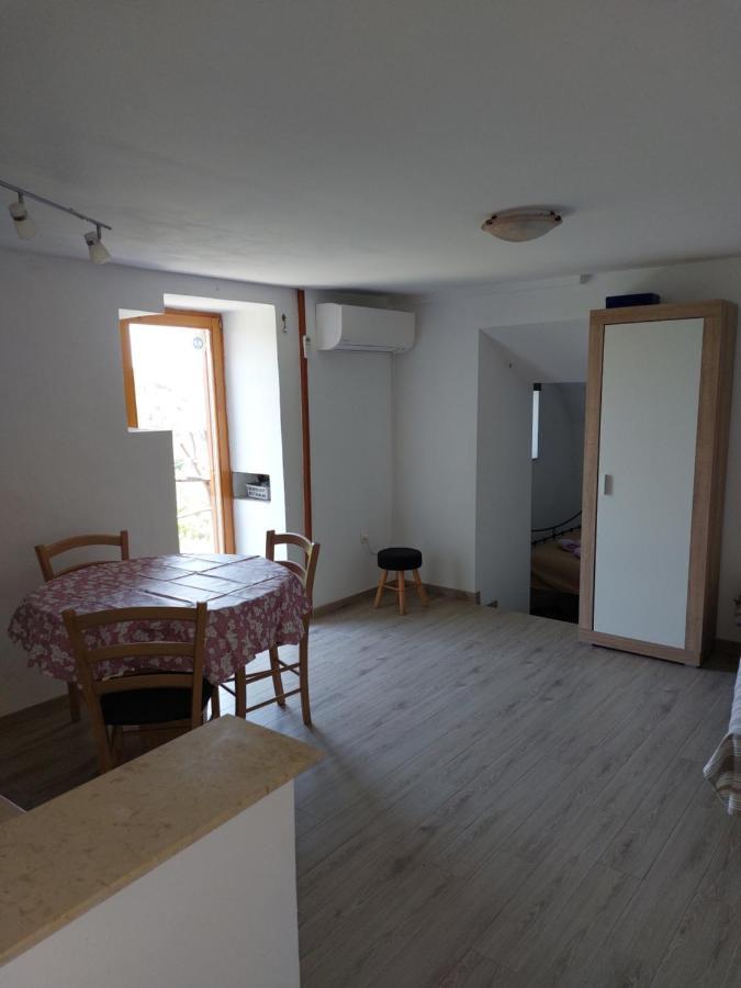 Apartman Biba Lubenice Extérieur photo